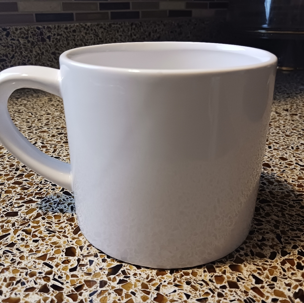 White/Gold Love mug EUC - Picture 3 of 13